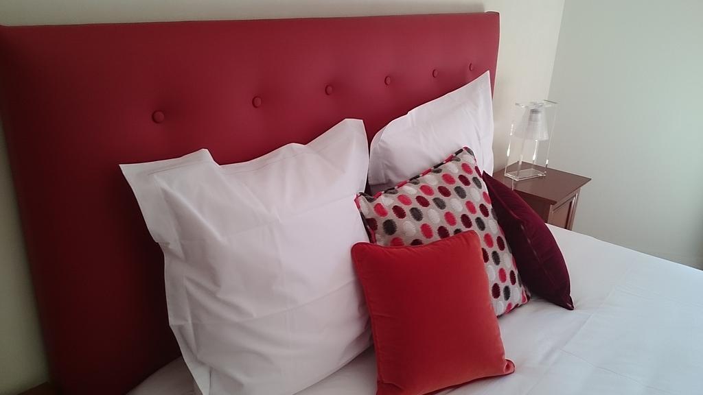 Bed and Breakfast L'Atelier De Degustation Blancs-Coteaux Номер фото